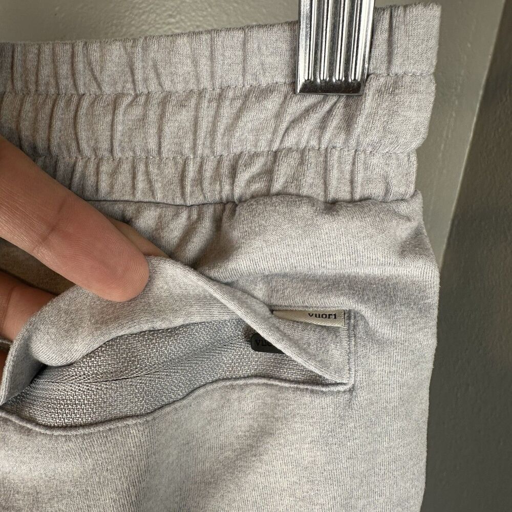 Vuori Ponto Performance Jogger Pant Mens Small Light Gray Dreamknit Stretch V438 - Picture 9 of 12
